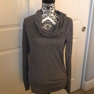 Grey cowl neck type turtle neck long sleeve top